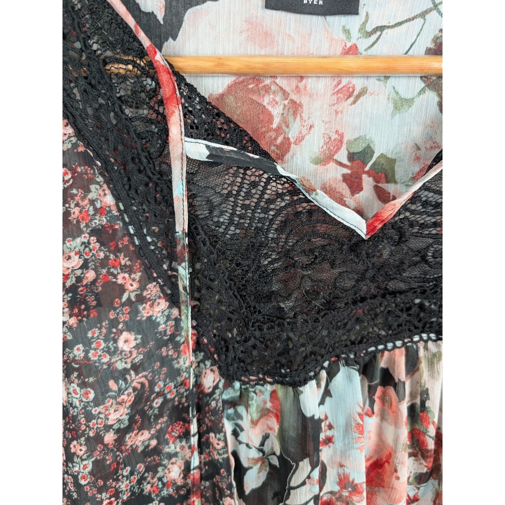 IZ Byer M Floral Lace Too Blouse Sheer 3/4 Sleeve Black Top Peasant Boho Flowy - Picture 2 of 5
